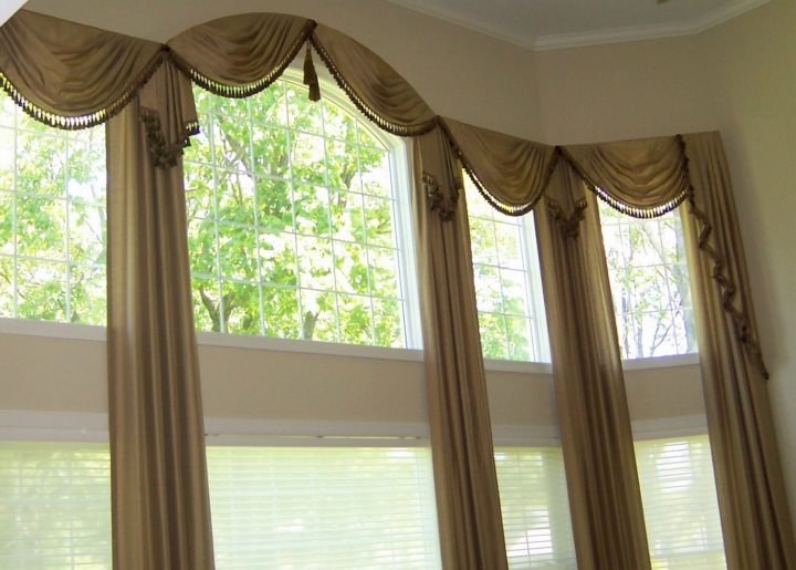 Drapery curtains (6)