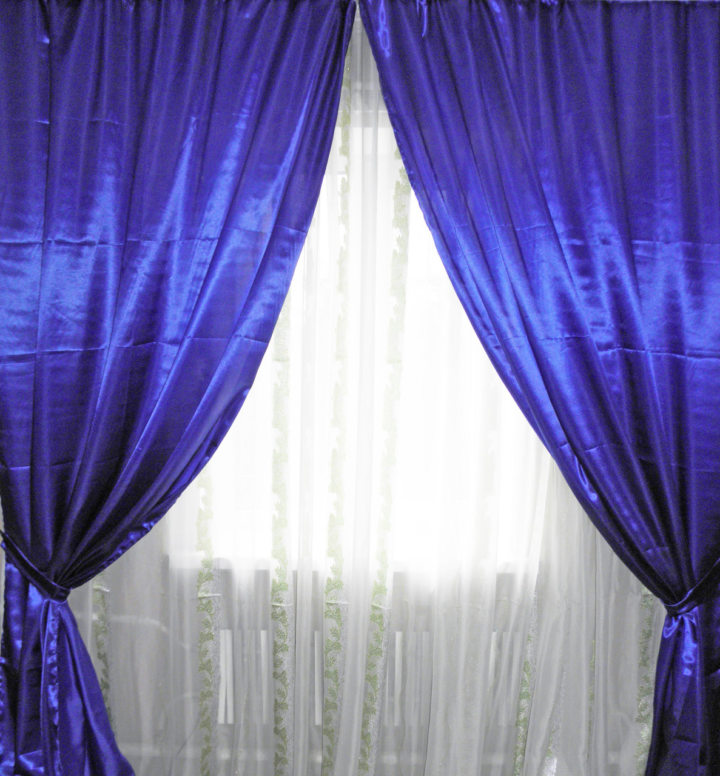 Satin curtains (4)