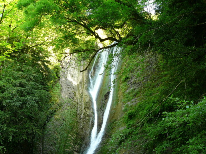 Ореховский-водопад